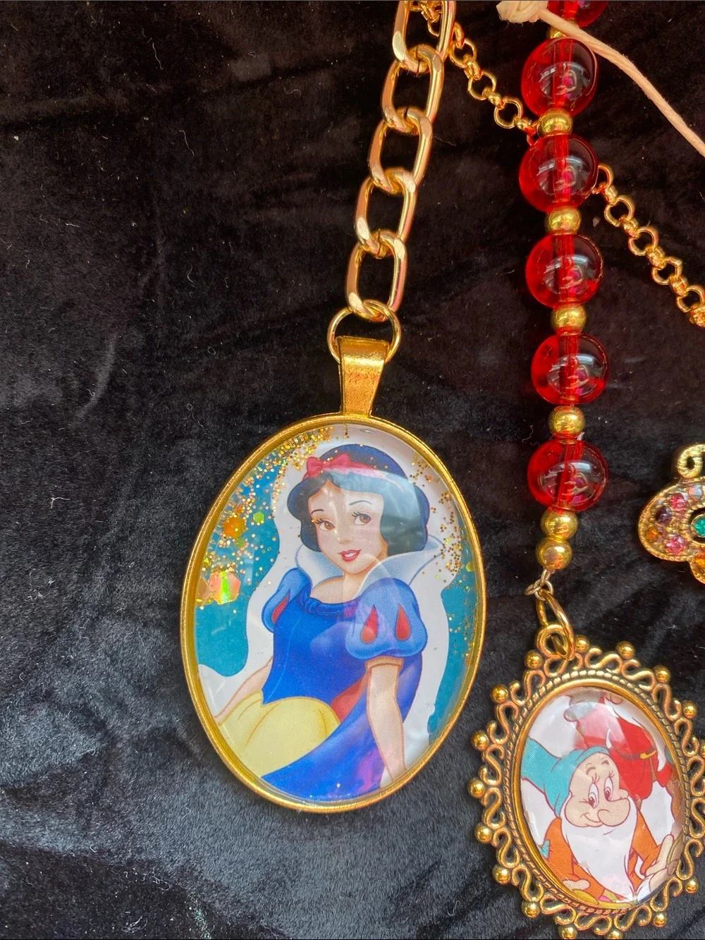 Disney Snow White Bag Charm Key Ring Princess Apple Purse Charm Keychain Rare